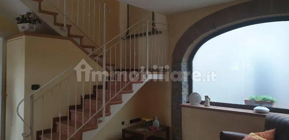 Appartamento in affitto a Varano de' Melegari