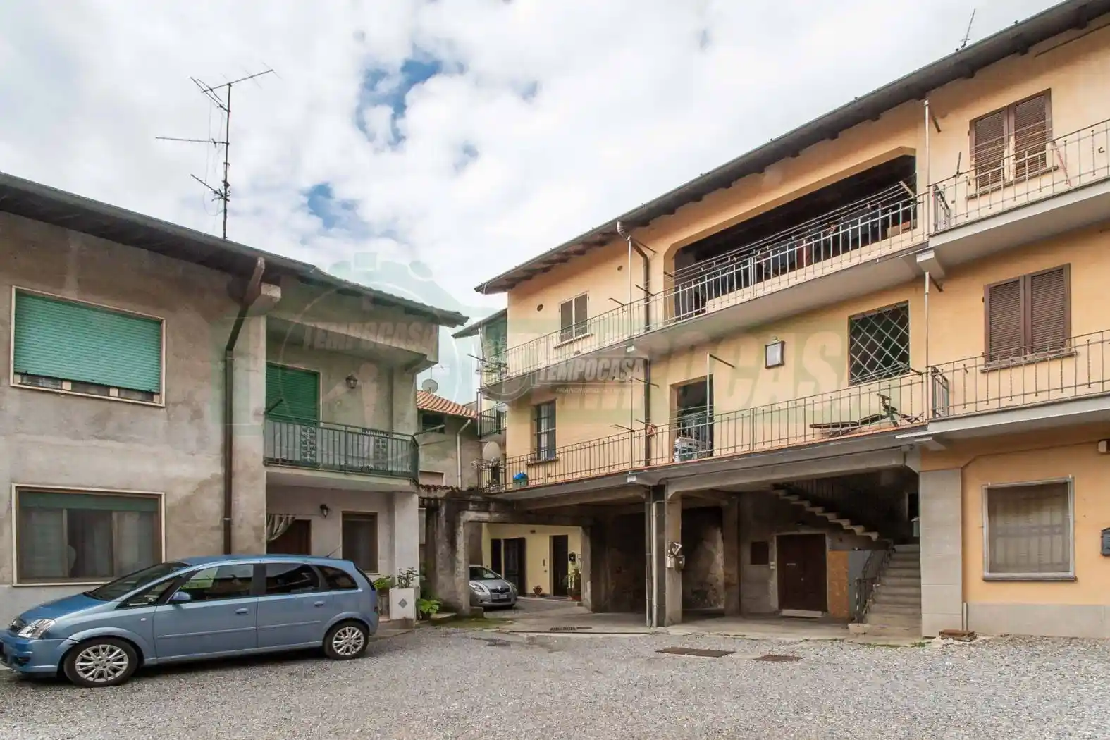 Appartamento in vendita a Turate