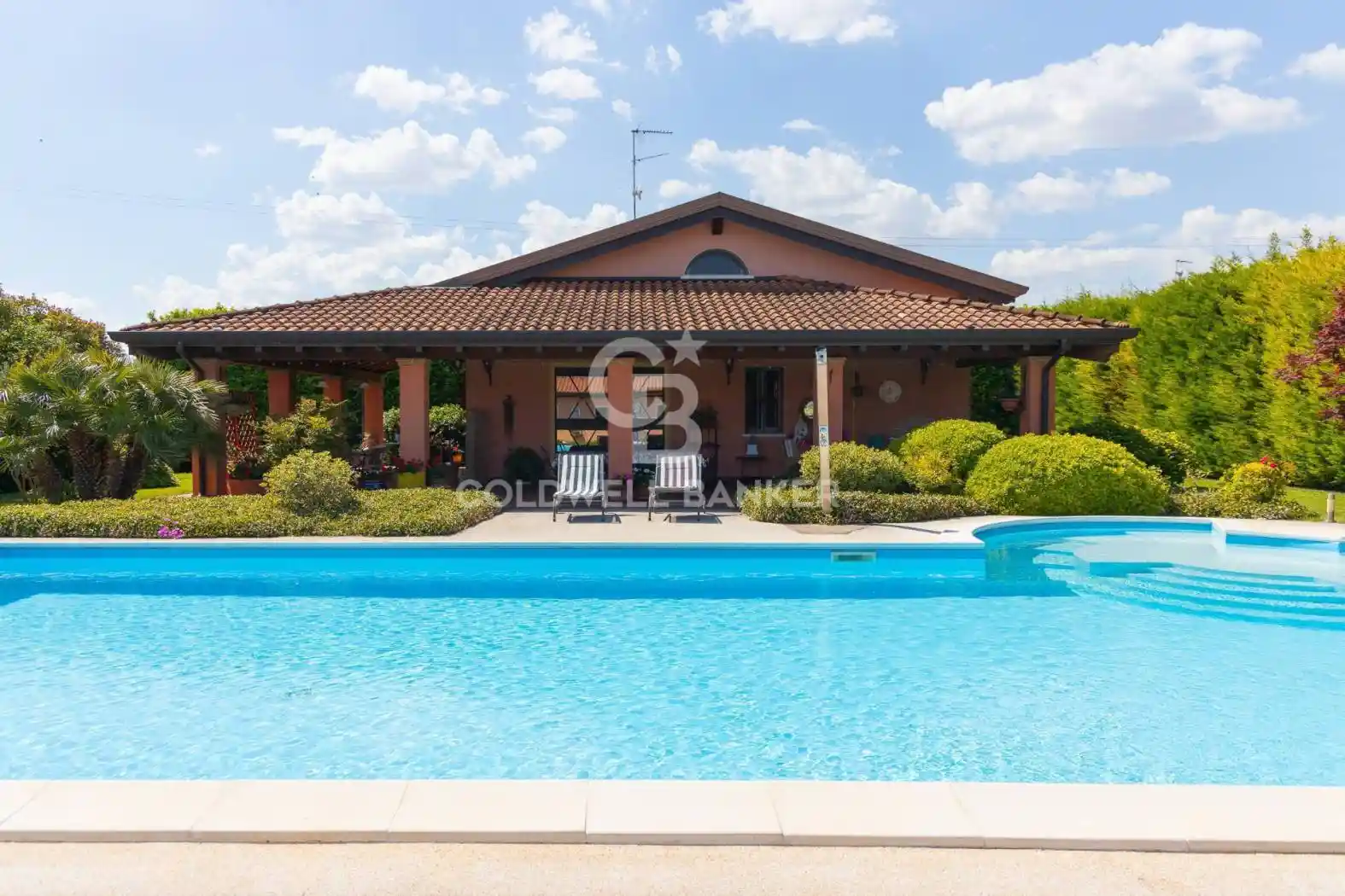 Villa in vendita a Roncoferraro