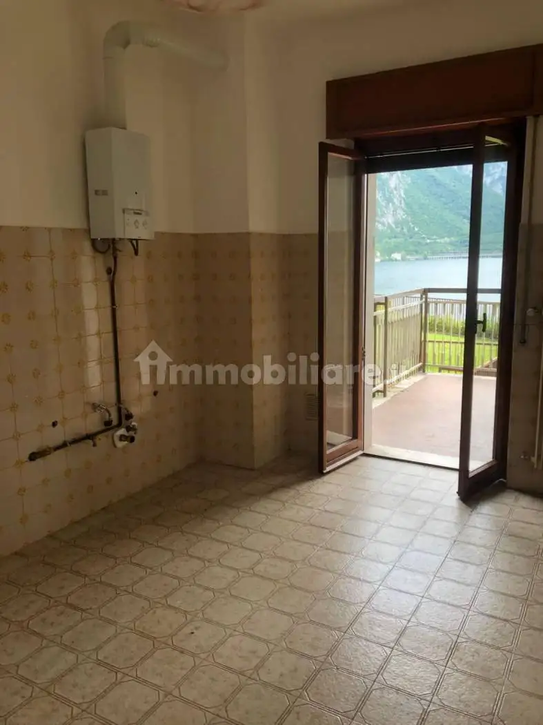 Trilocale via Nazionale, Centro, Abbadia Lariana - foto 3