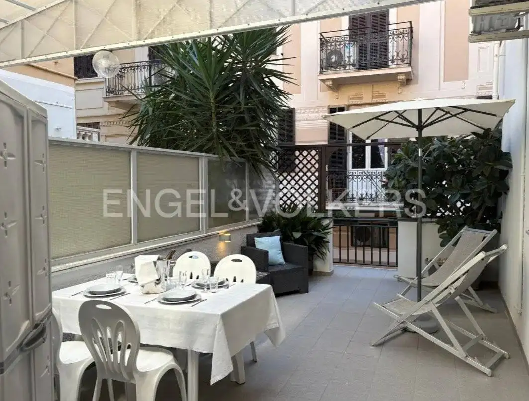 Appartamento in affitto a Alassio