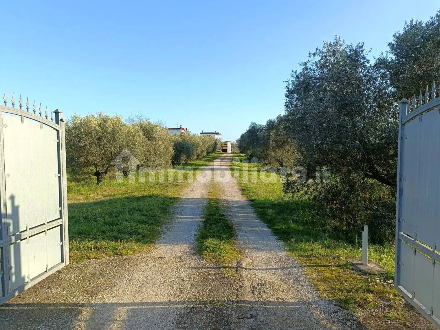 Villa in vendita a Aprilia