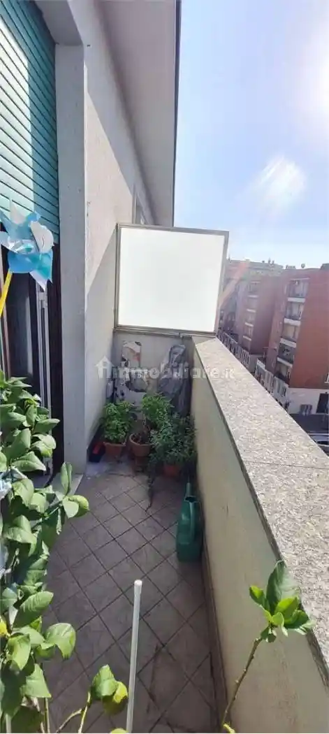 Trilocale via maestri campionesi, 17, Cadore, Milano - foto 4