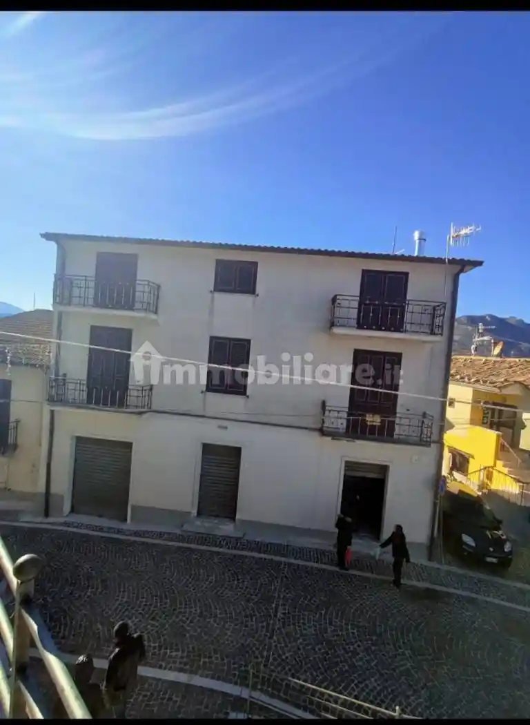 Appartamento in vendita a Montemarano