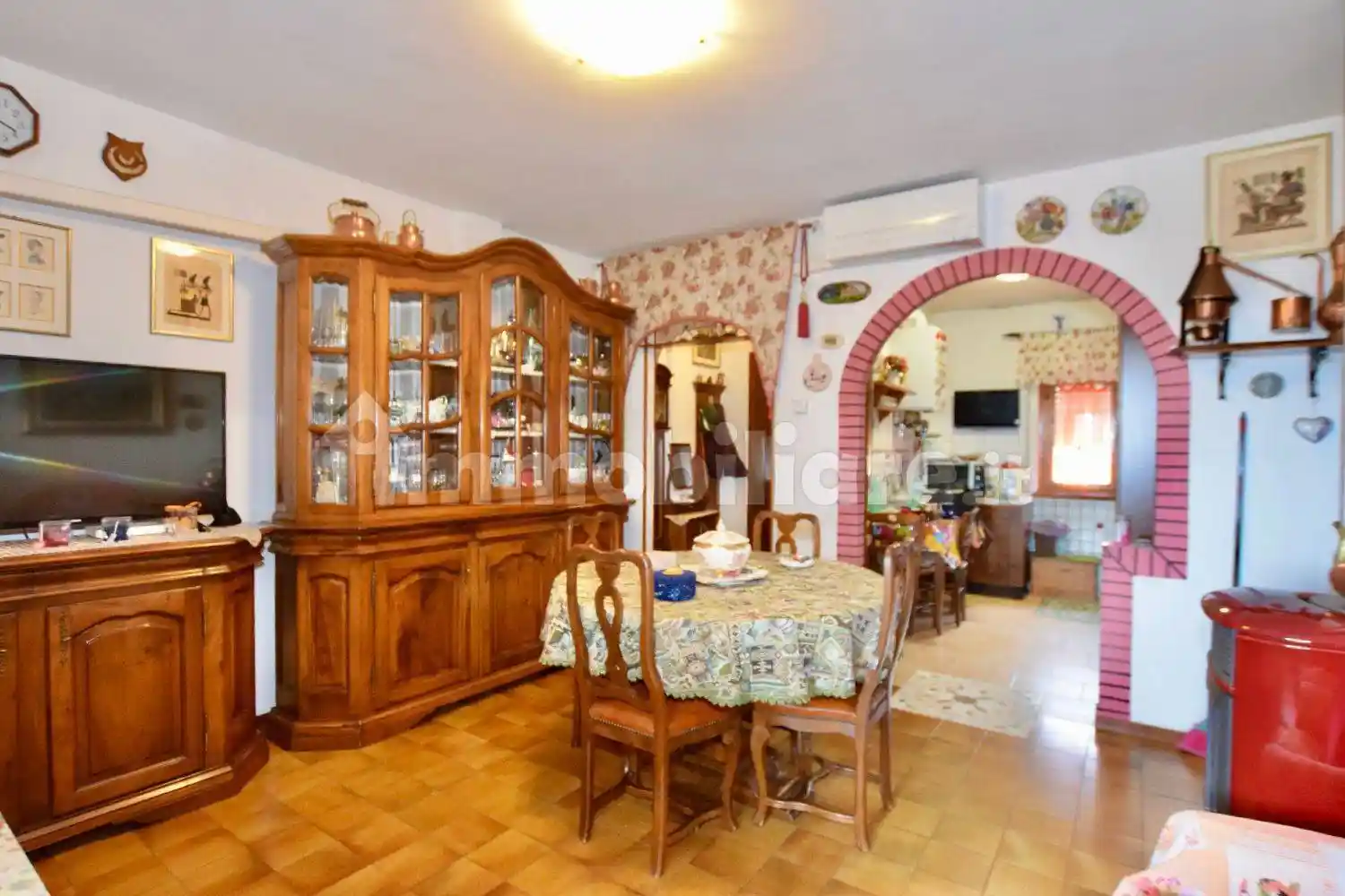 Appartamento in vendita a Suvereto