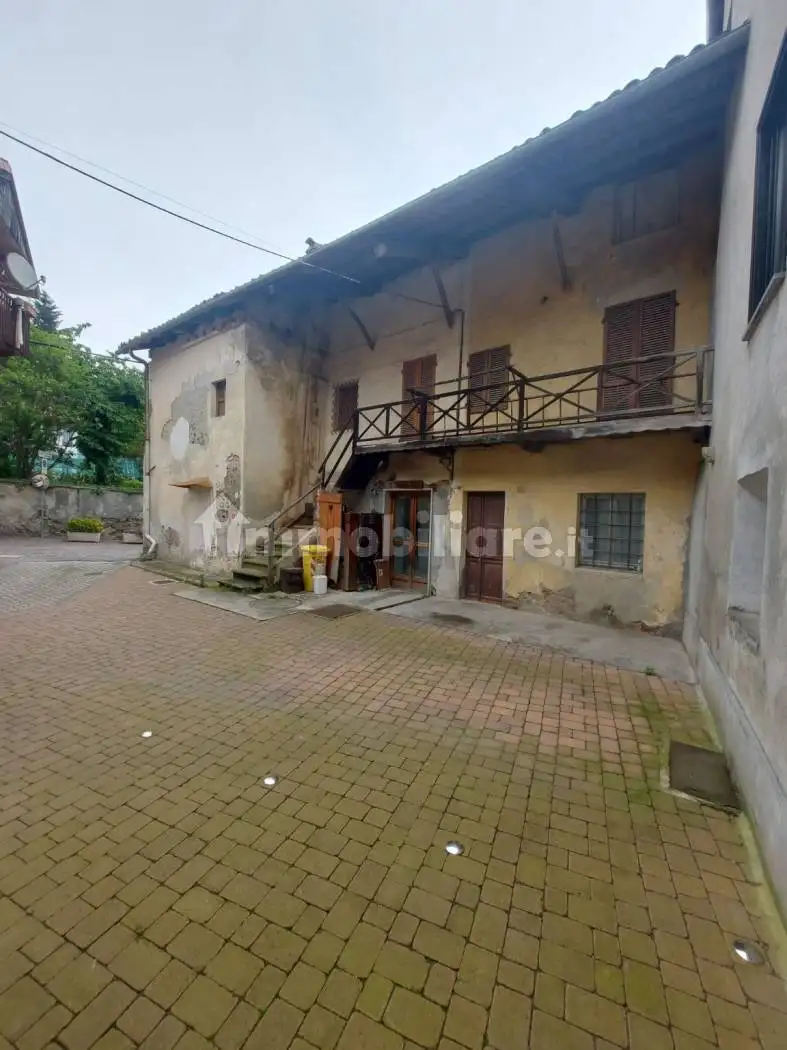 Terratetto unifamiliare 155 m², da ristrutturare, Centro, Balangero - foto 2