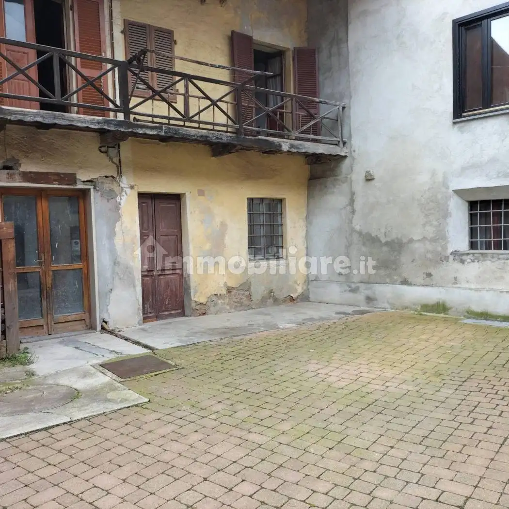 Terratetto unifamiliare 155 m², da ristrutturare, Centro, Balangero - foto 5