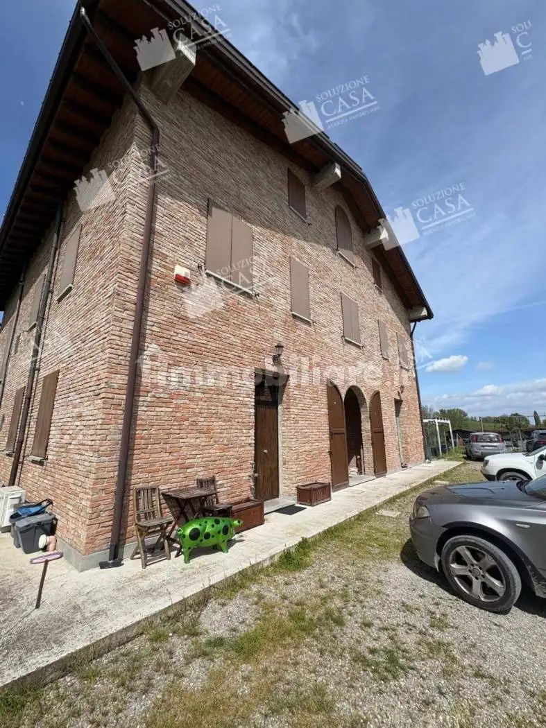 Villa in vendita a Castello d'Argile