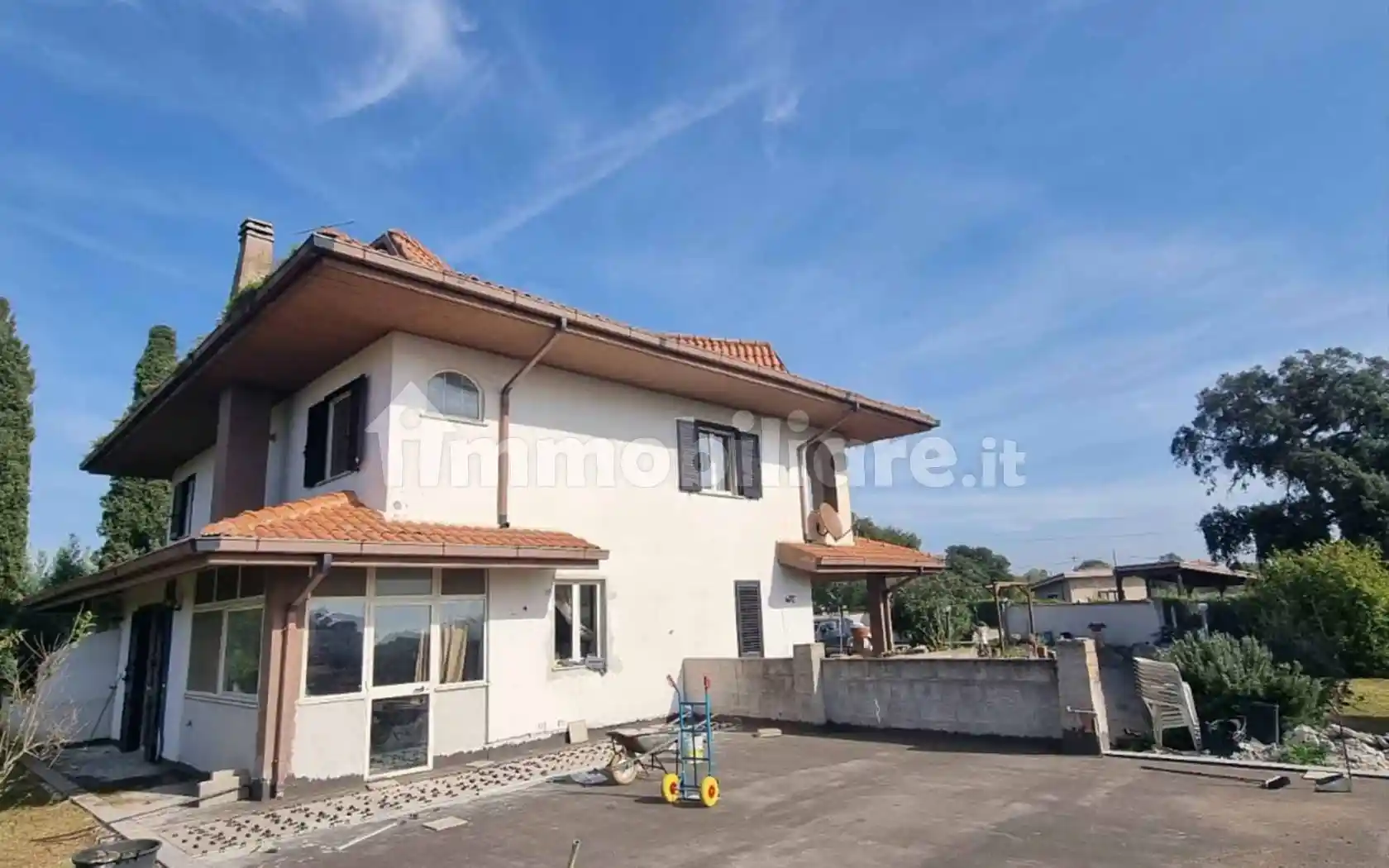 Villa in vendita a Pomezia