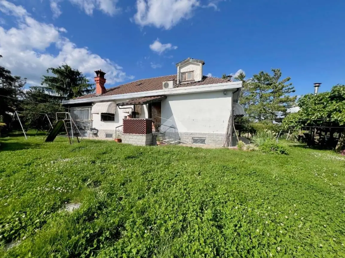 Villa in vendita a Moncucco Torinese