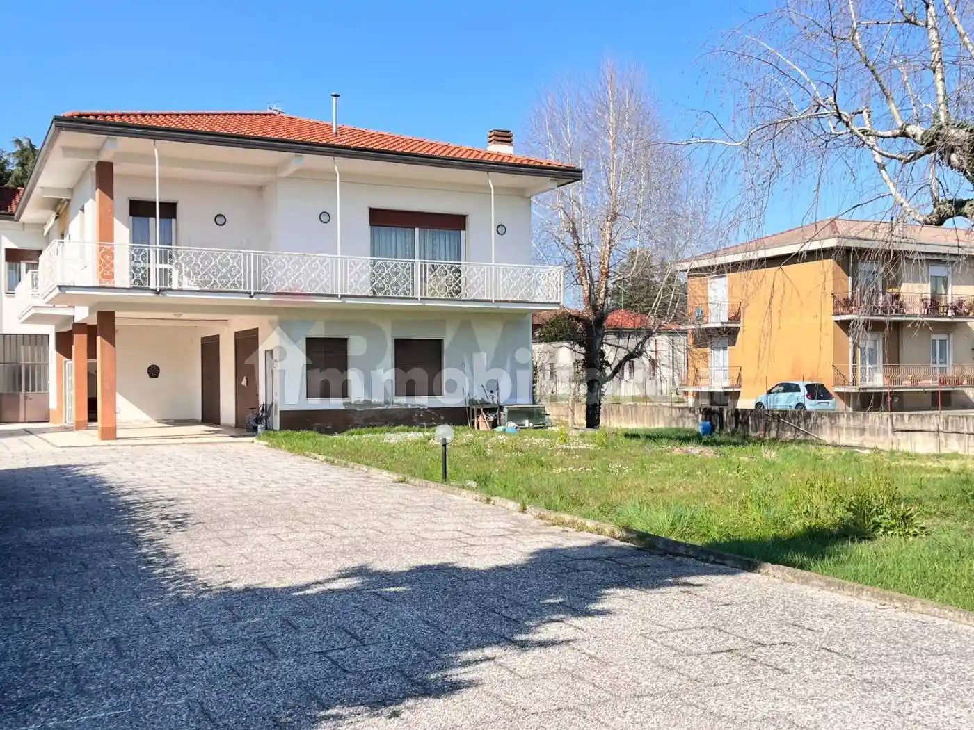 Casa indipendente in vendita a Cassano Magnago