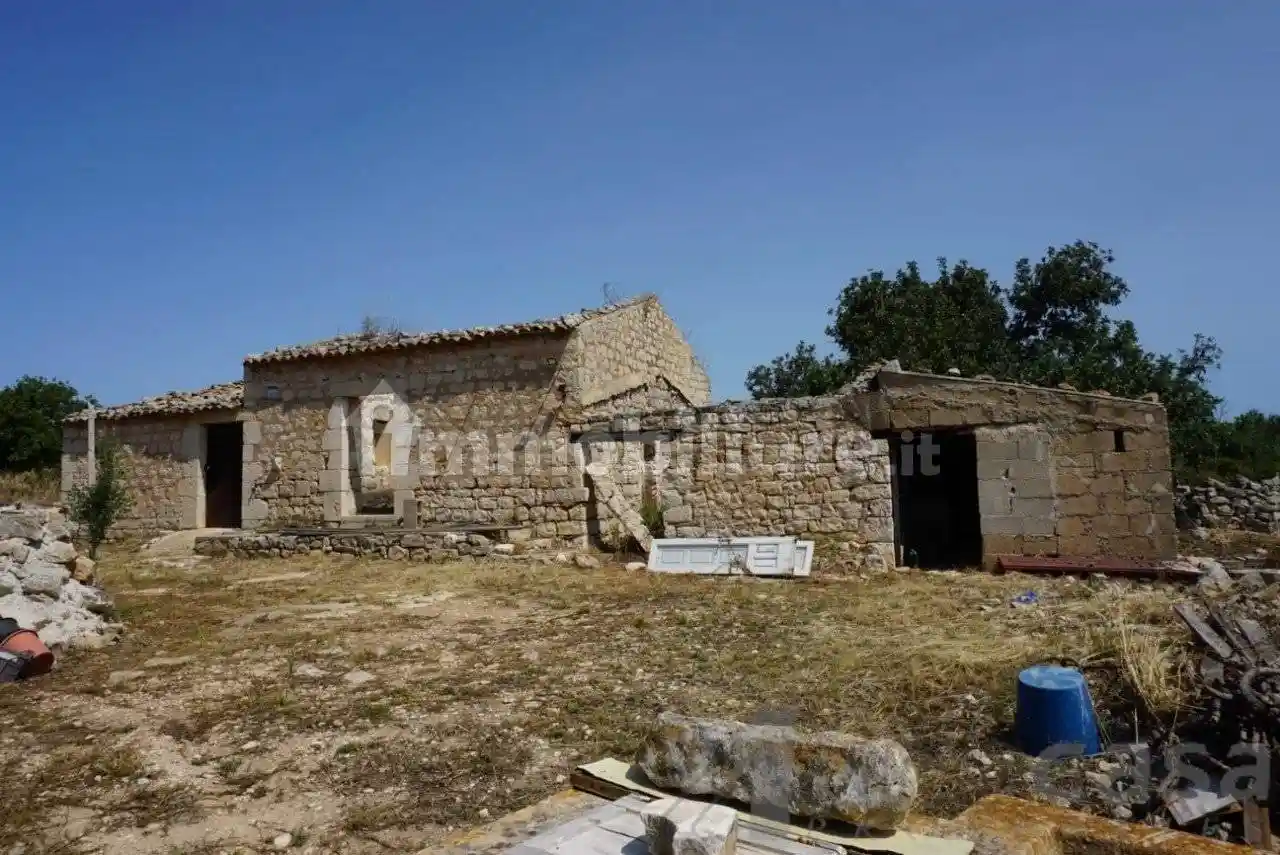 Rustico - Casale in vendita a Scicli