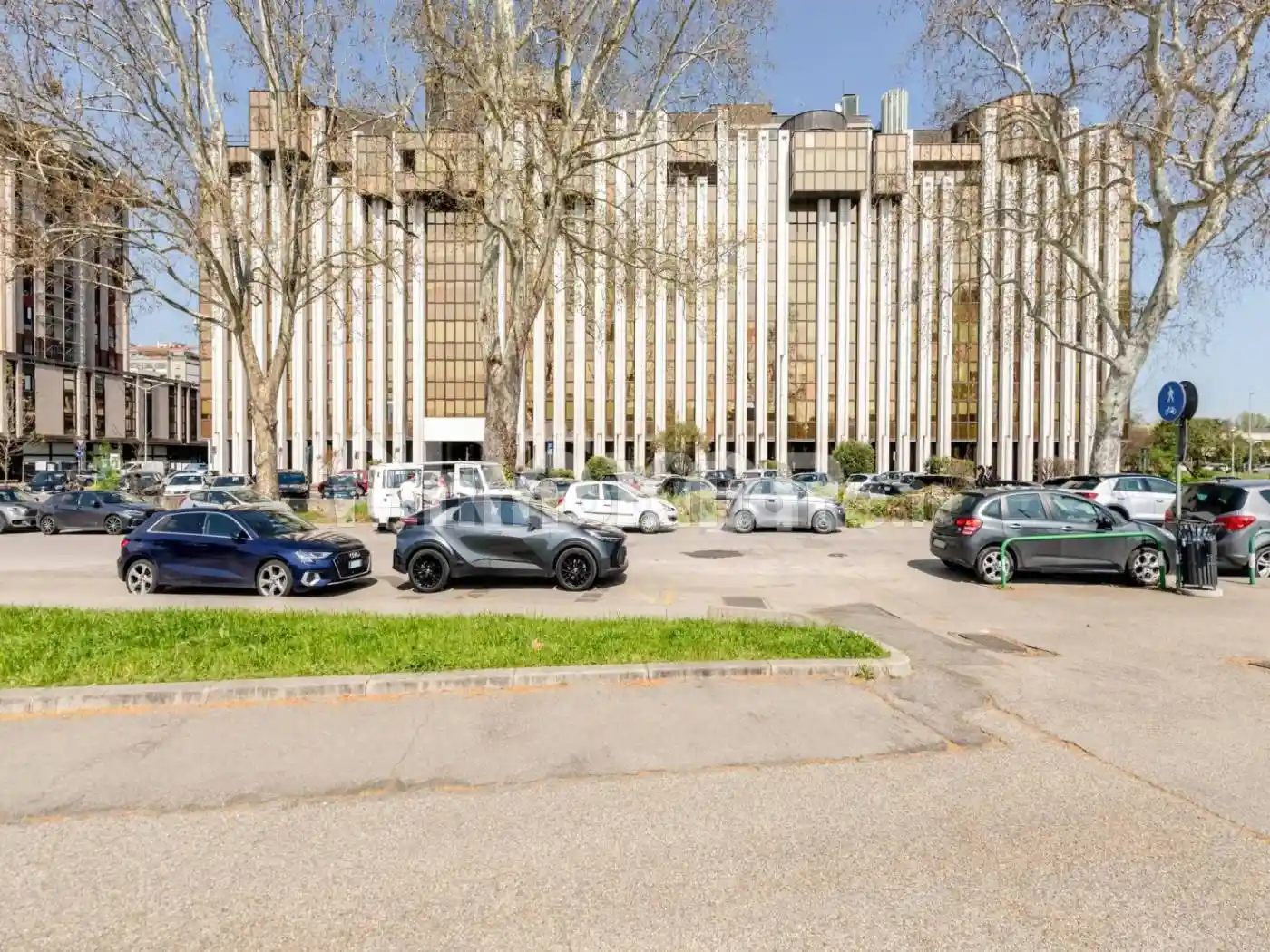 Palazzo - Edificio in Vendita - foto 2