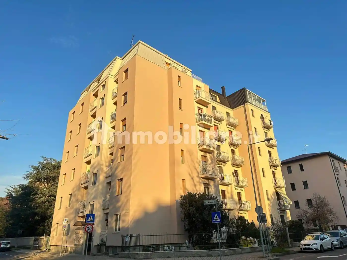 Appartamento in vendita a Rozzano