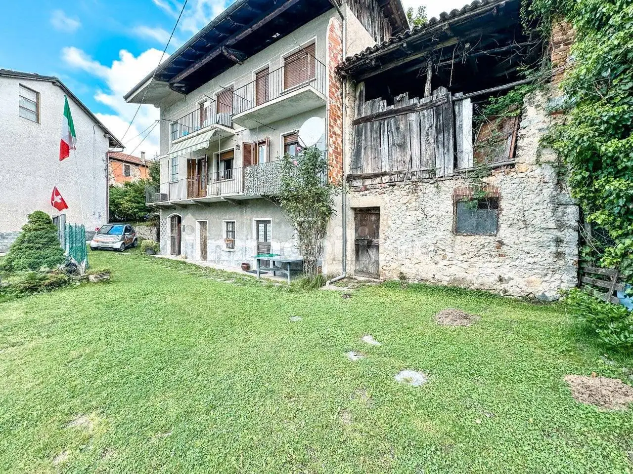 Casa indipendente in vendita a Caprile