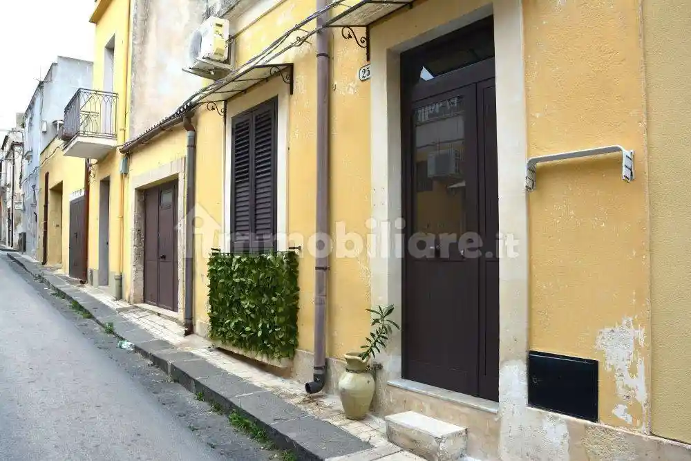 Casa indipendente in vendita a Noto