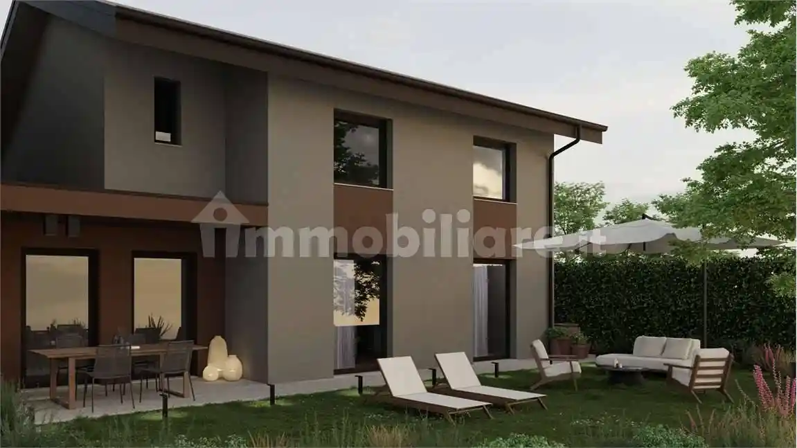 Villa in vendita a Arcisate