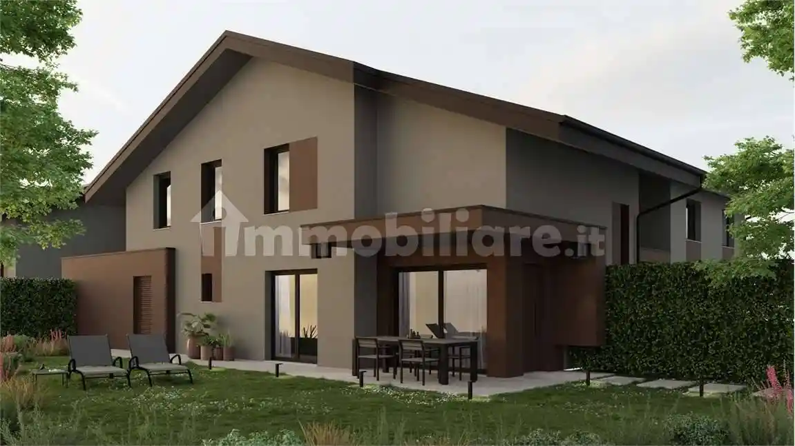 Villa in vendita a Arcisate