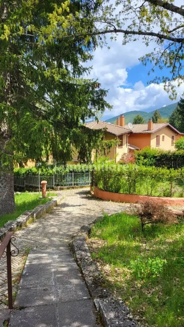 Appartamento in affitto a Leonessa