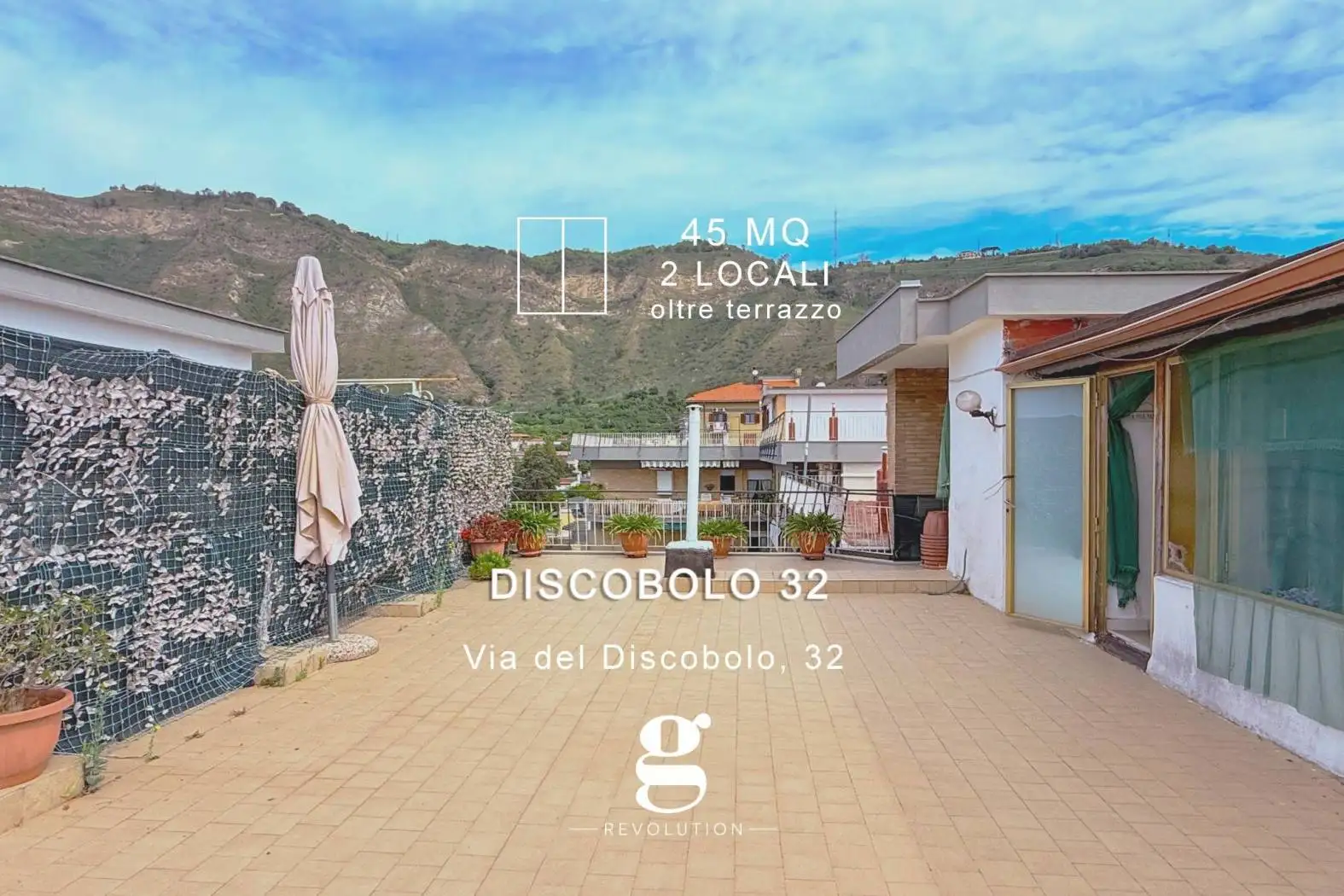 Appartamento in vendita a Napoli