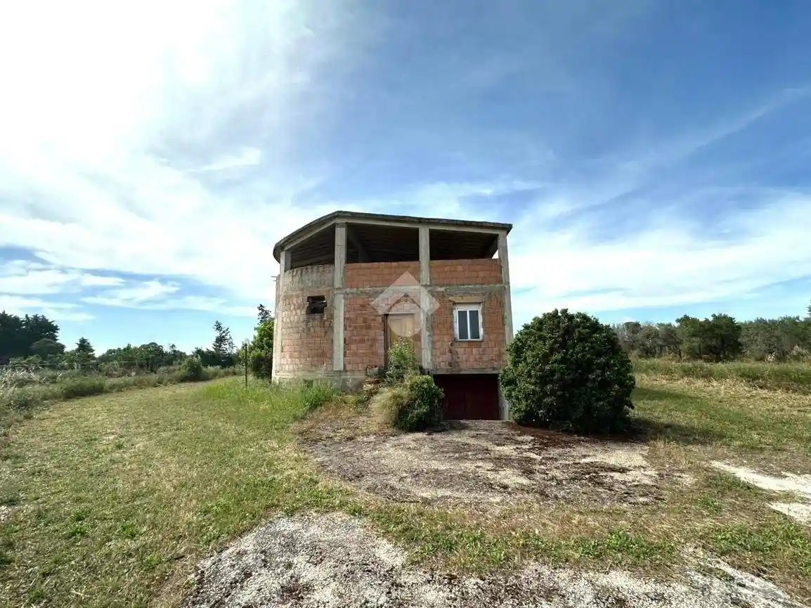 Villa unifamiliare Contrada incoronata, Salice Nuovo, Foggia - foto 2