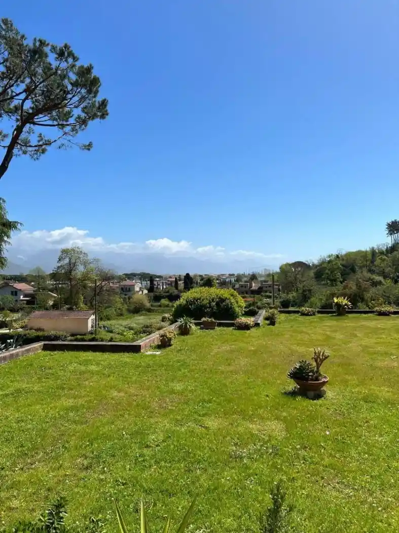 Appartamento in vendita a Ameglia