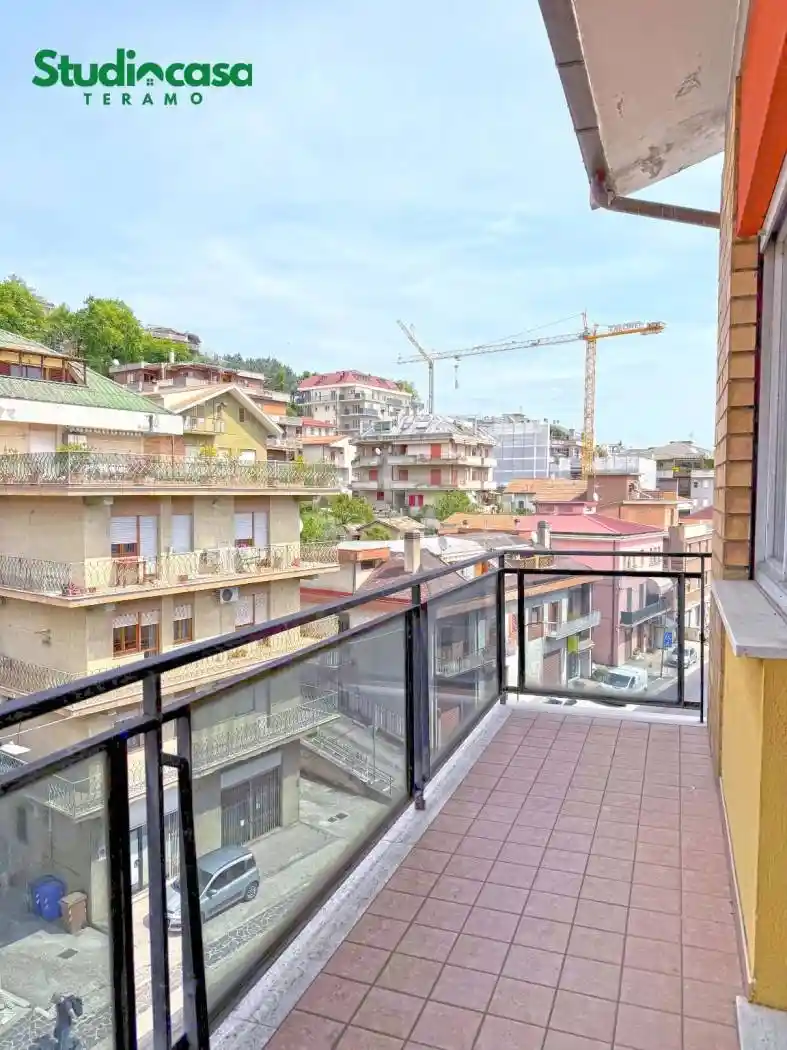 Quadrilocale via Cona 63, Centro, Teramo - foto 5