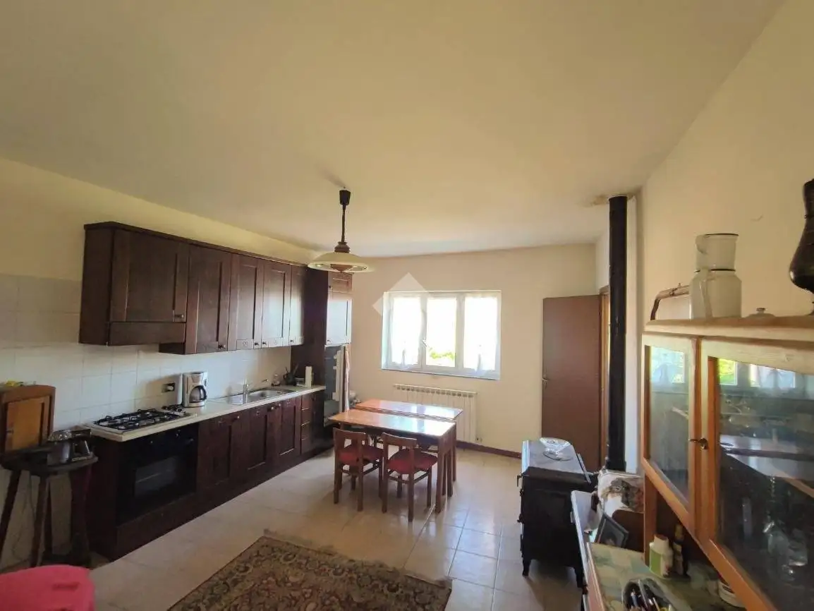 Terratetto unifamiliare frazione Valdato 1, Brignano-Frascata - foto 2