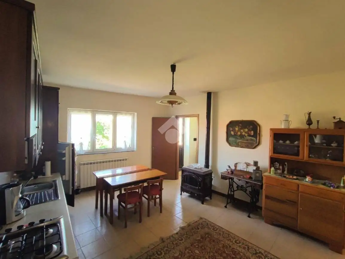 Terratetto unifamiliare frazione Valdato 1, Brignano-Frascata - foto 5