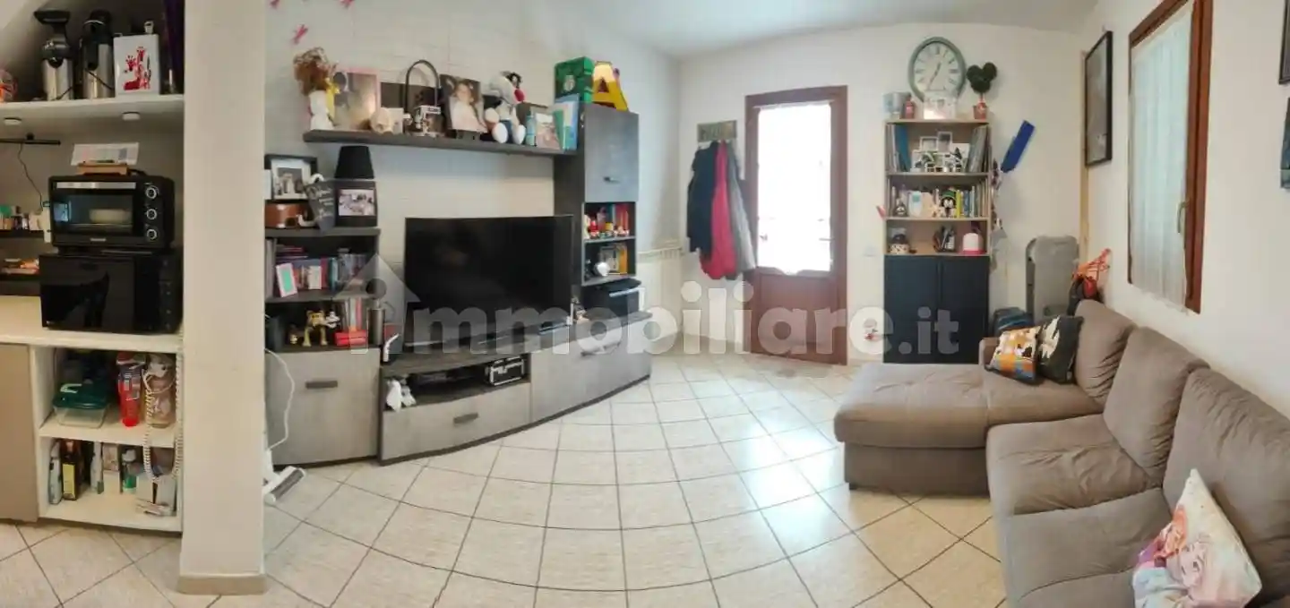 Casa indipendente in vendita a Lamporecchio