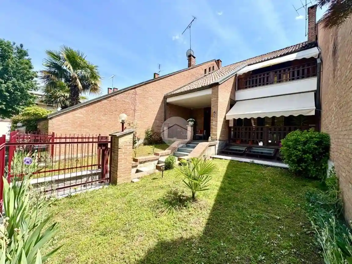 Villetta a schiera - foto 2