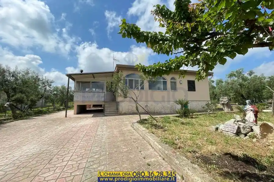Villa in vendita a Ruvo di Puglia