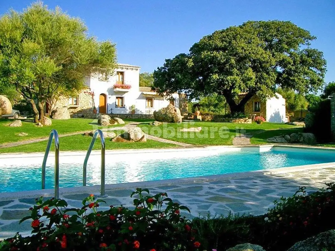 Rustico - Casale in vendita a Telti