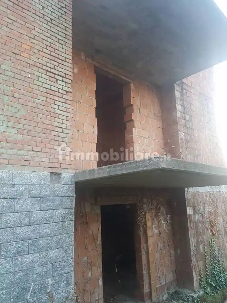 Palazzo - Edificio in vendita a Sassuolo