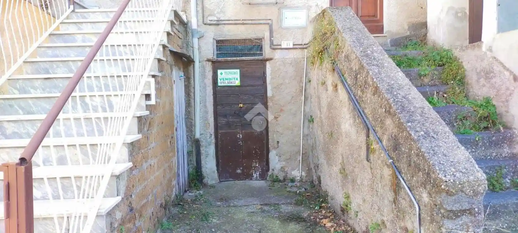 Appartamento in vendita a Carbognano