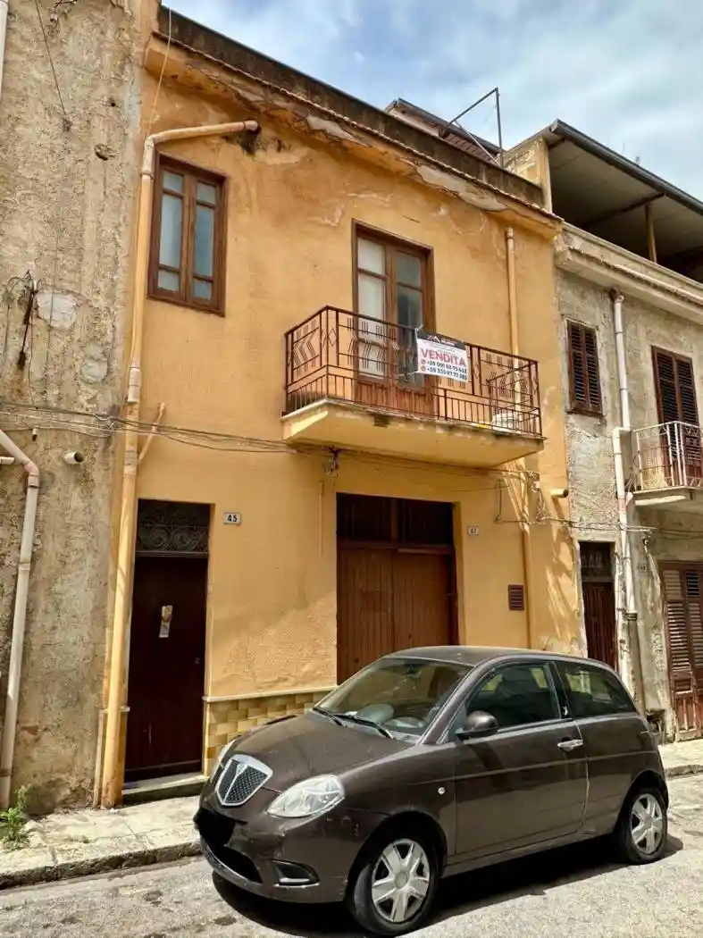 Casa indipendente in vendita a Partinico