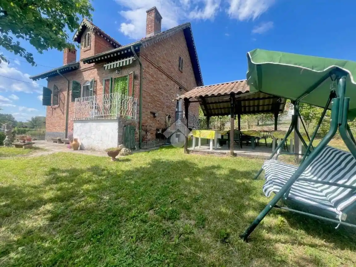 Terratetto unifamiliare regione Mulino Bruciato 3, Stazione Ferroviaria, Montiglio Monferrato - foto 2