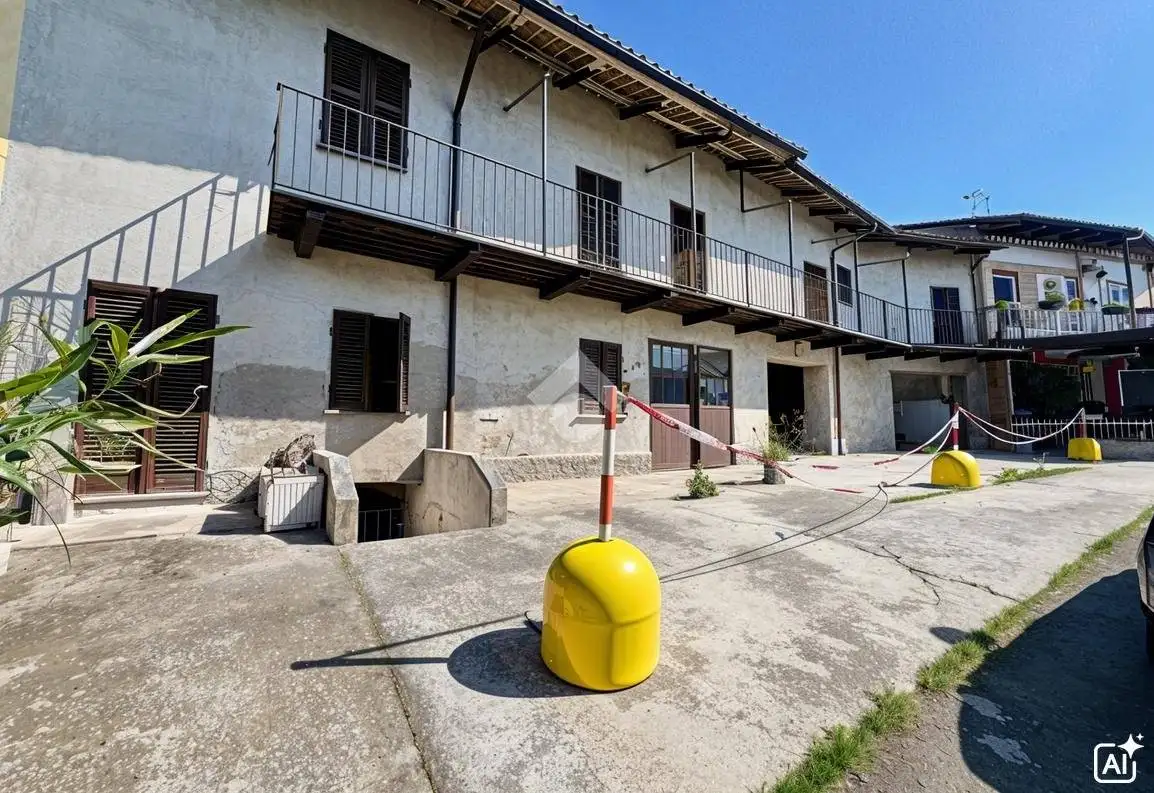 Rustico - Casale in vendita a Chiusano d'Asti