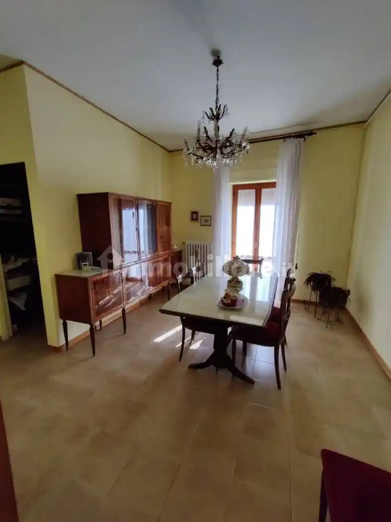 Trilocale viale Regina Margherita 9, Centro, Pianella - foto 5