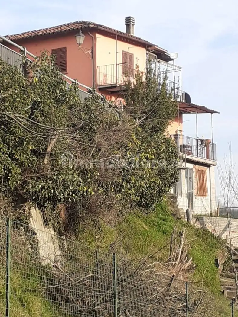 Villa in vendita a Bastia Mondovì