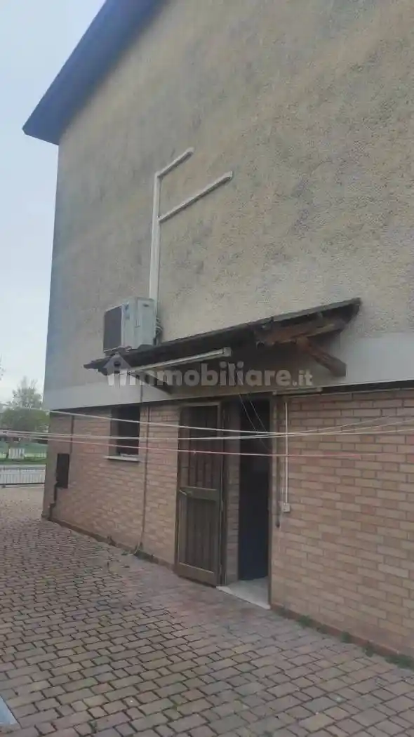 Villa in vendita a Alfonsine