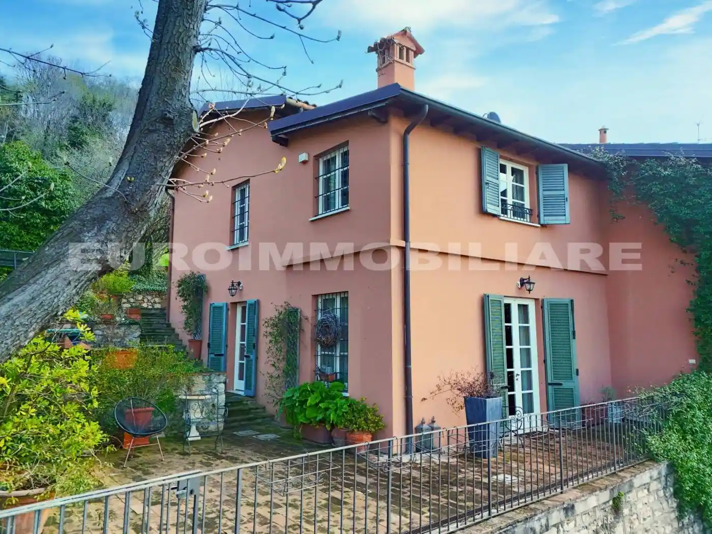 Villa in vendita a Brescia