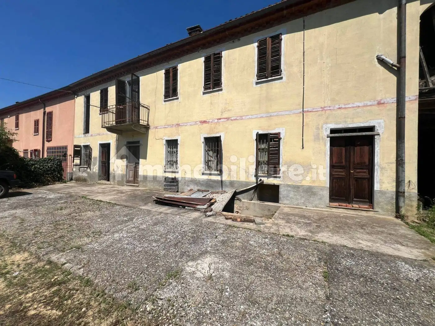 Rustico - Casale in vendita a Asti