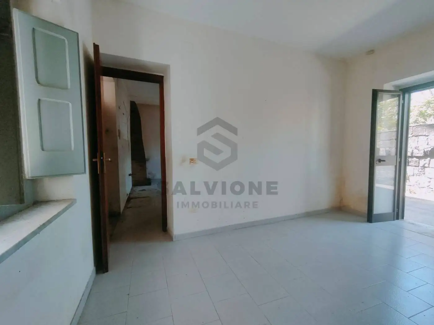 Casa indipendente in vendita a Amorosi