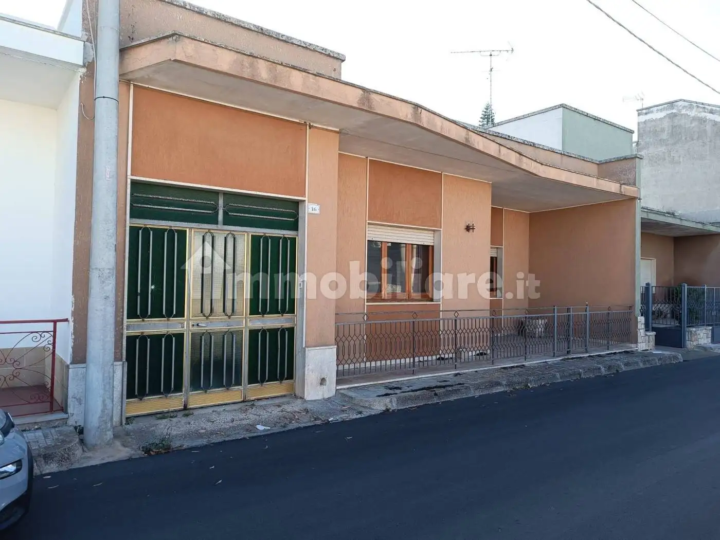 Villa in vendita a Vernole