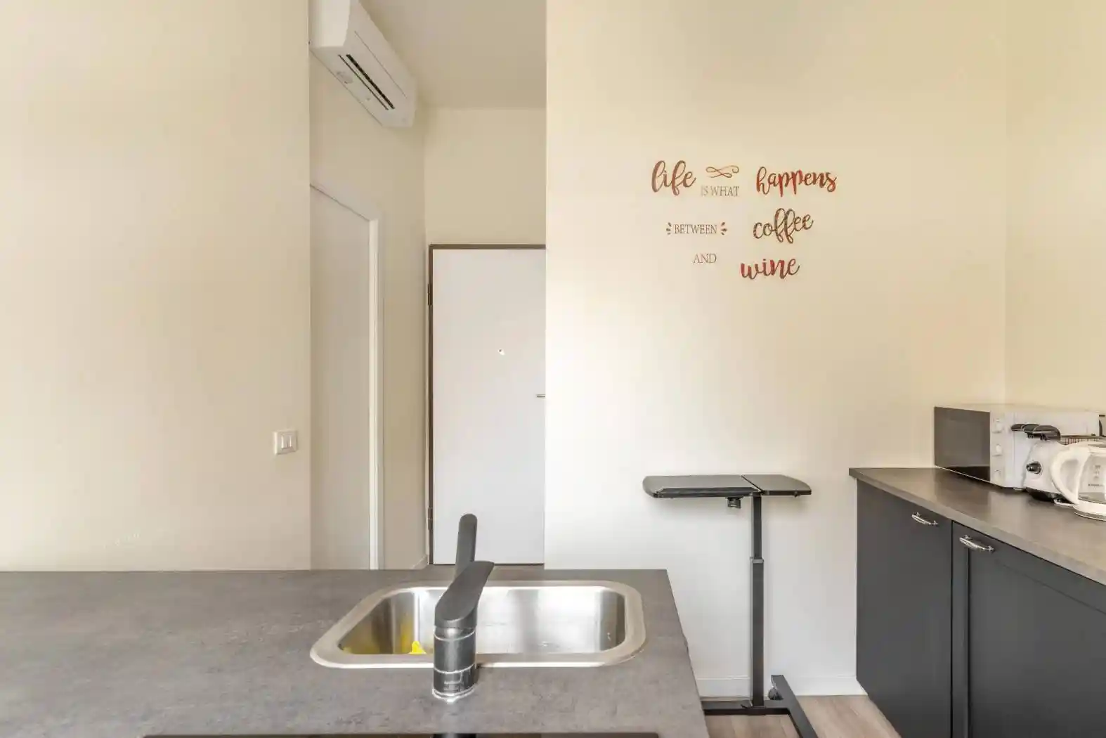 Bilocale largo Giambellino 120, Giambellino, Milano - foto 4