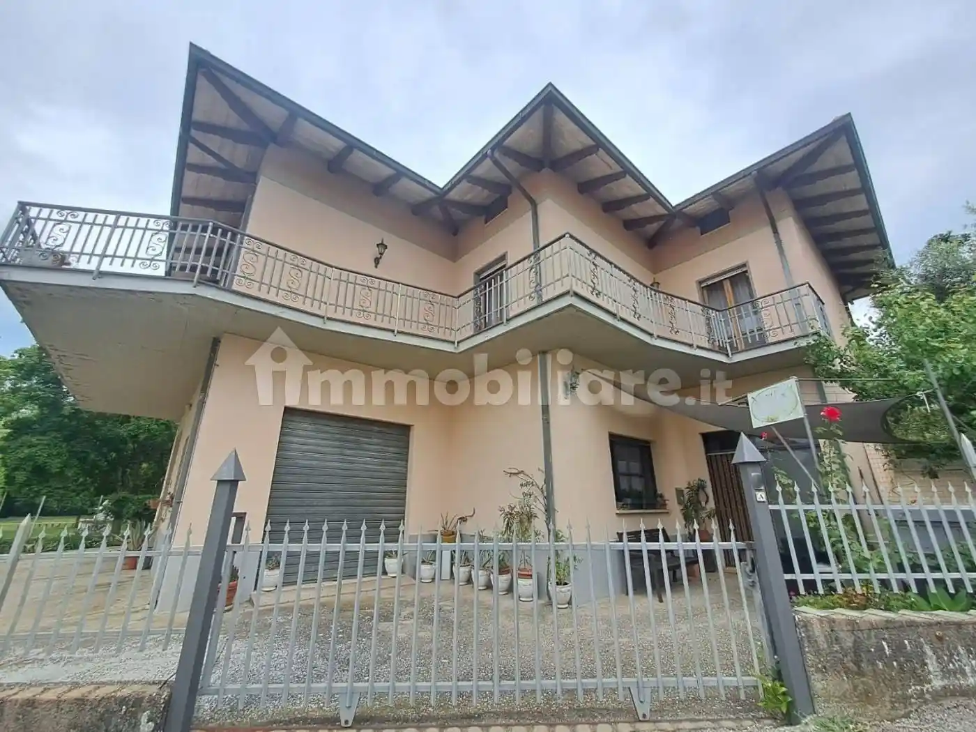 Villa in vendita a Giove