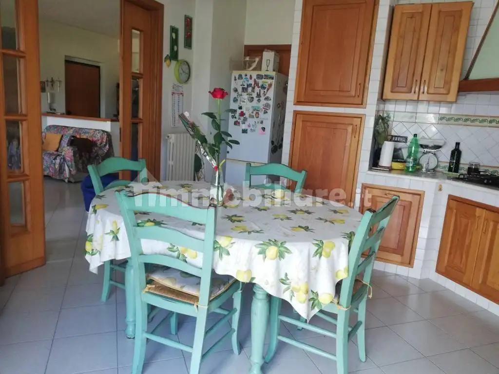 Appartamento via Volturno, Amorosi - foto 3