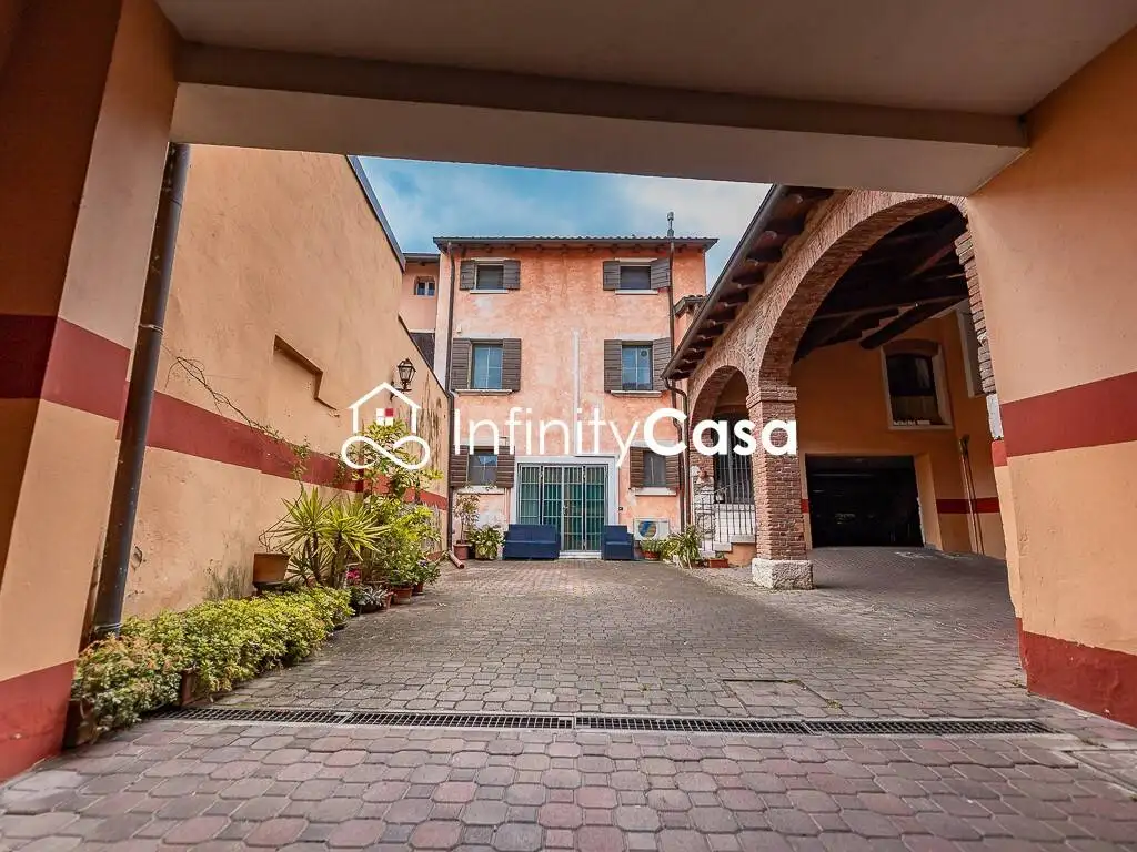 Appartamento in vendita a Pastrengo