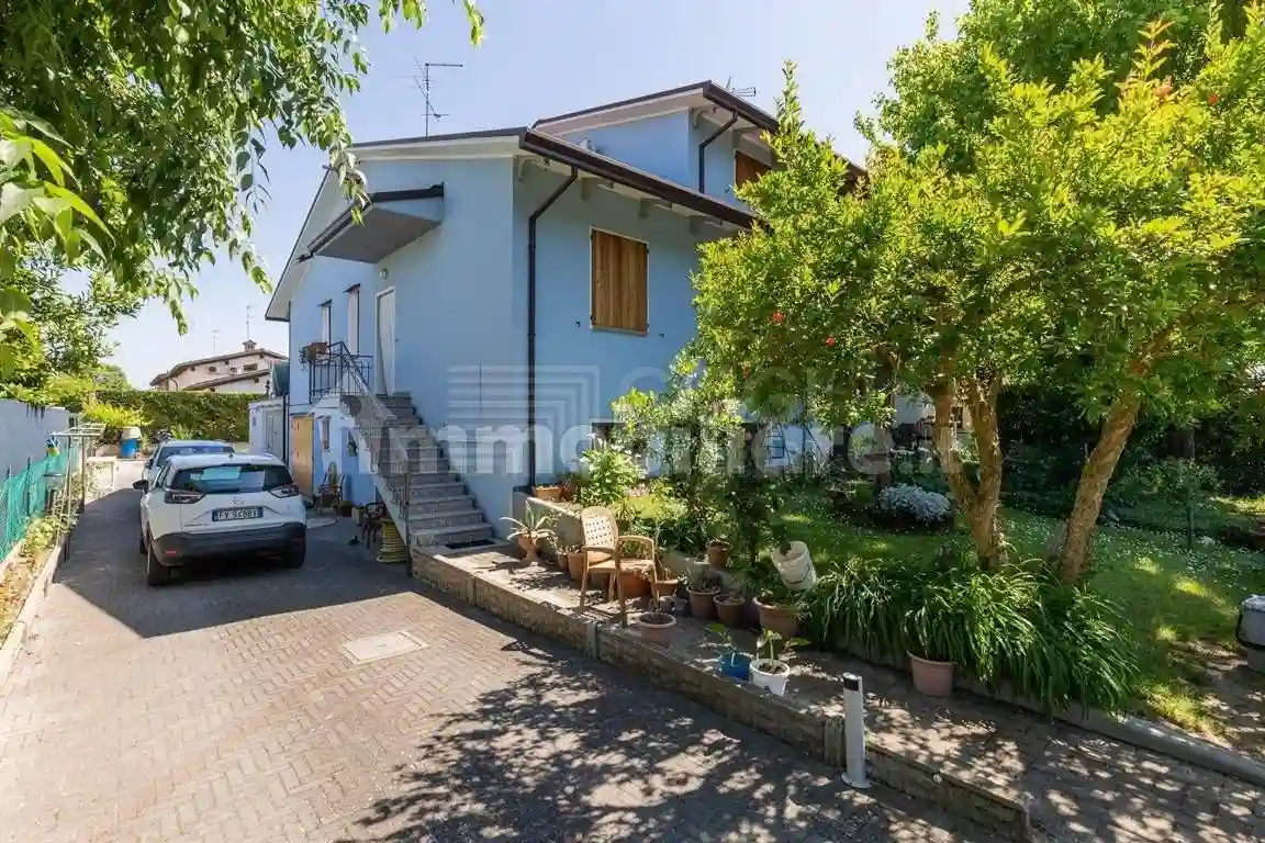 Villetta a schiera - foto 2